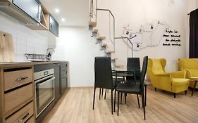 Standard Apartment By Hi5- Rose Street'S Home